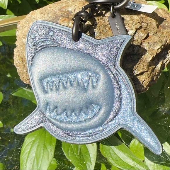 NWT Coach Sharky Bag Charm 30071 - Picture 3 of 10